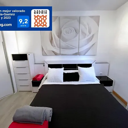 A Las Puertas De La Catedral 90M2 Con Garaje Vitoria-Gasteiz Zewnętrze zdjęcie