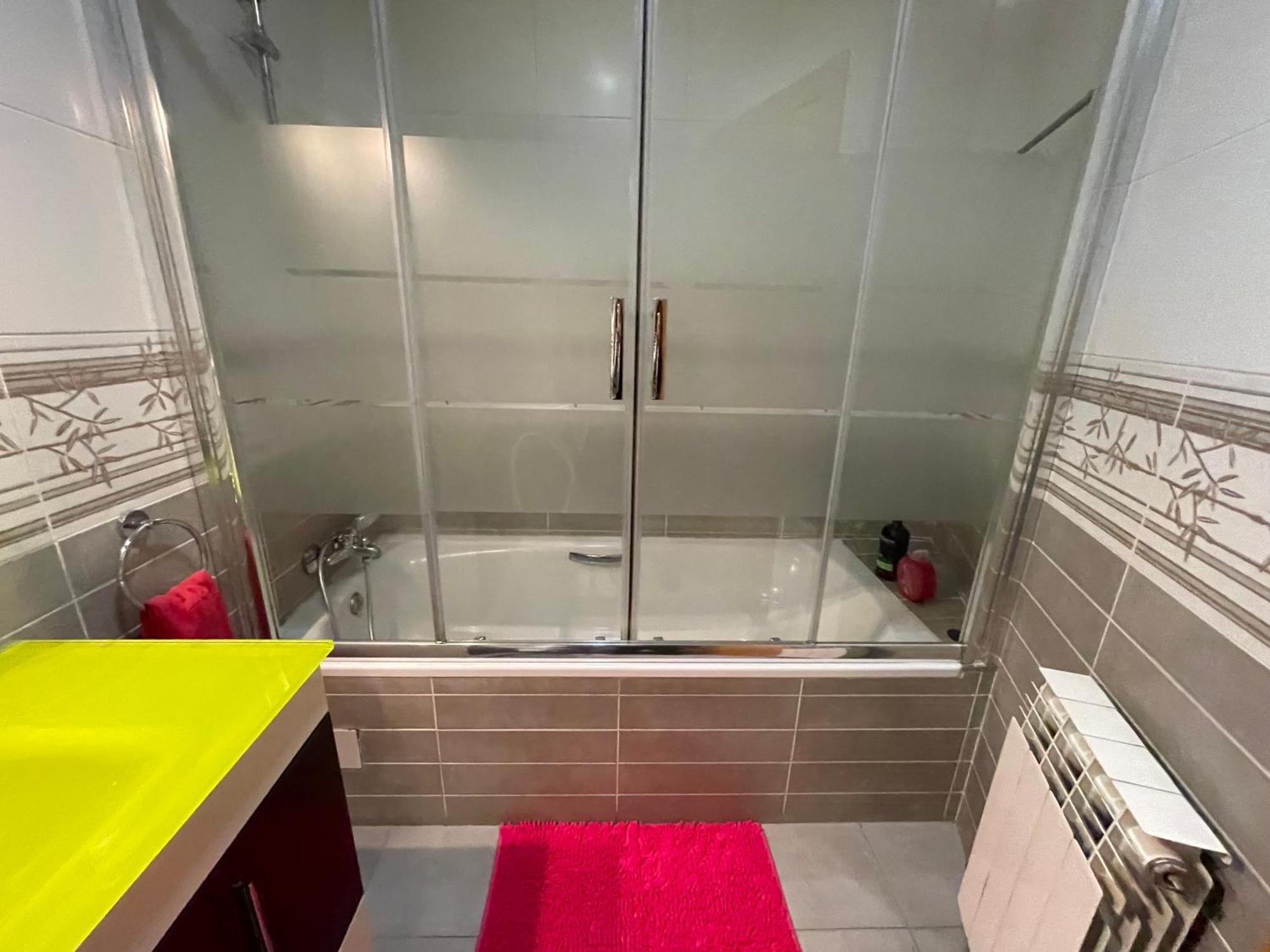 Apartment A Puertas De La Catedral 90m2 Con Garaje *